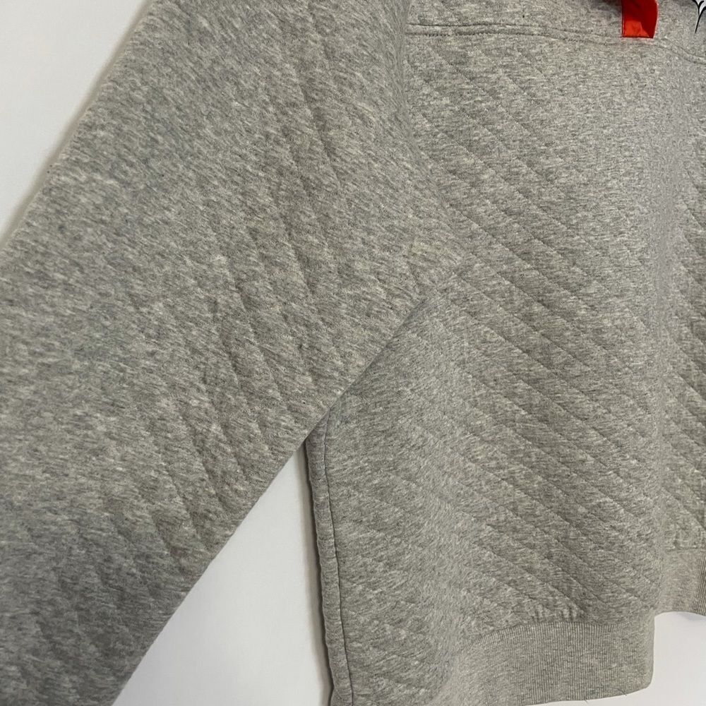 ๐ขNFL Broncos Quilted Light Grey Pullover XXL - Picture 5 of 9